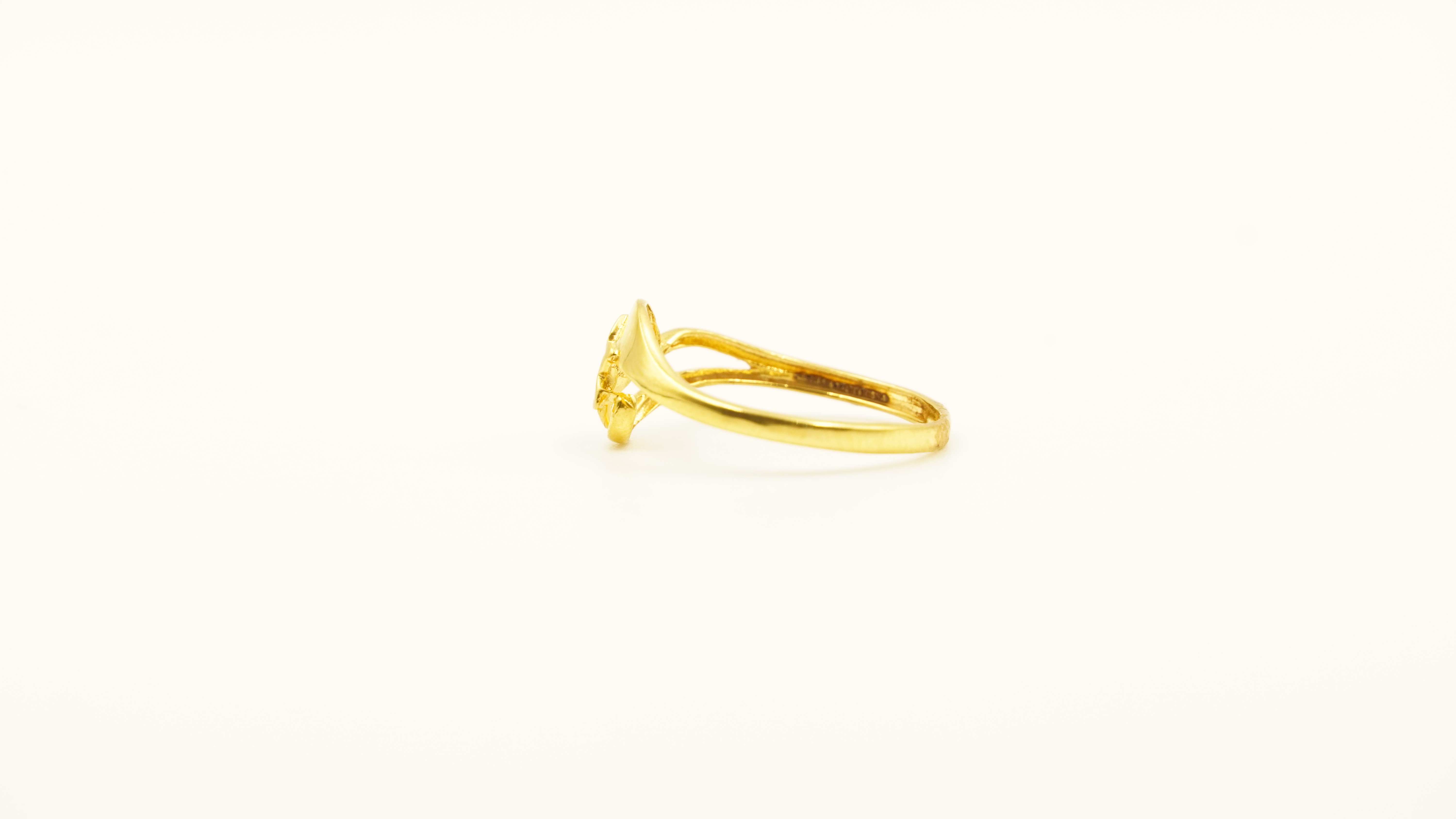 Swarnika Ladies Gold Ring 3 