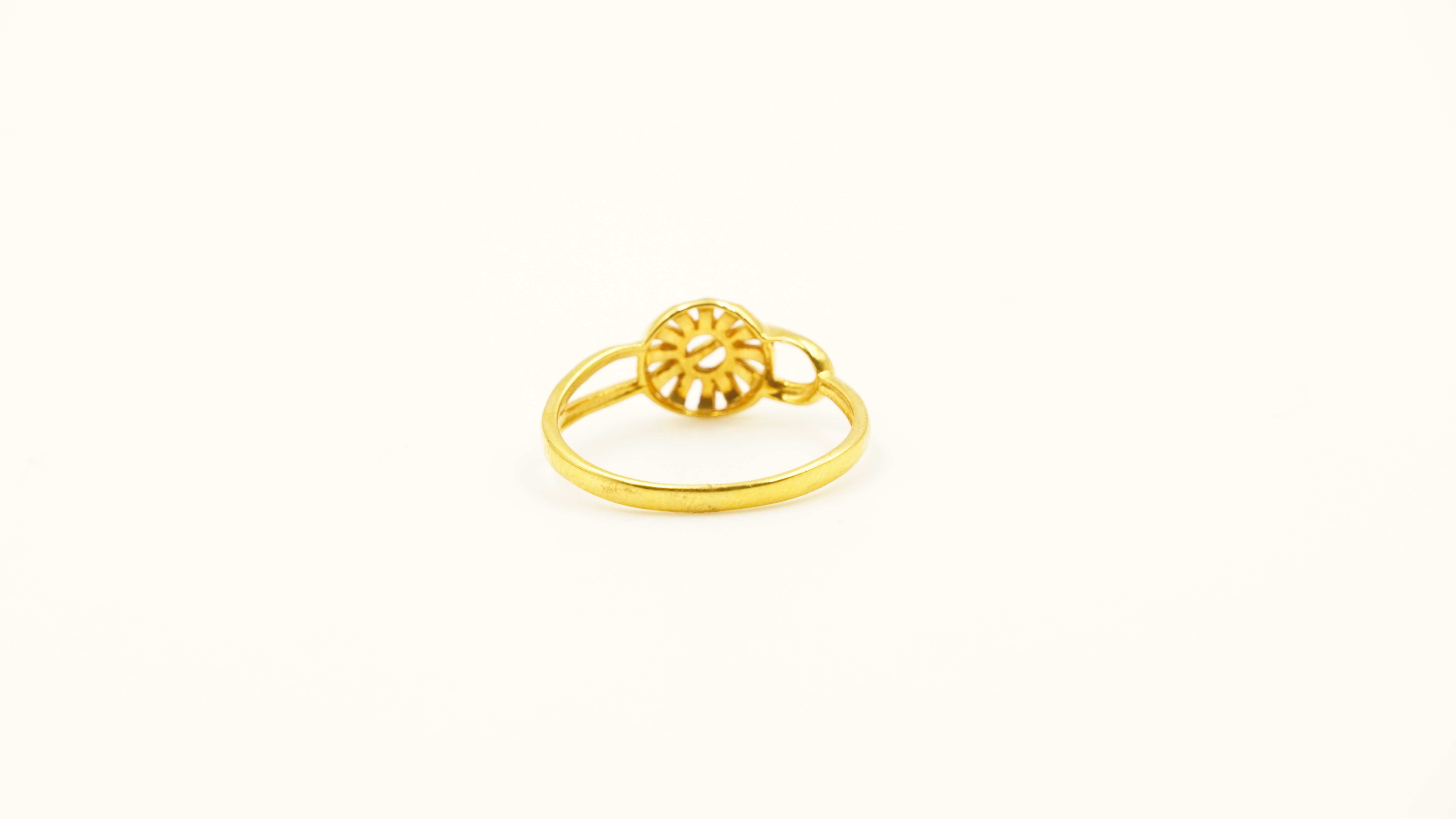 Swarnika Ladies Gold Ring 3 